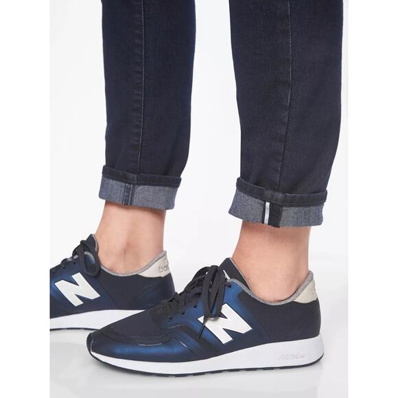 ATHLETA Sculptek™ Skinny Stretch Jeans in Overdye Dark Wash Size 2 - Picture 3 of 9